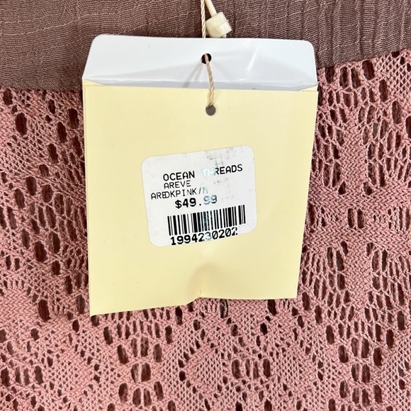 A’Reve Sleeveless Lace Tank Top Size Medium - Picture 6 of 10